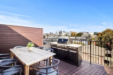 532-34 E Third St #6, Boston, MA 02127 photo 16