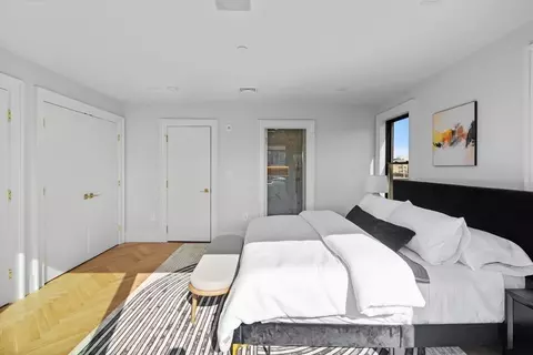 532-34 E Third St #6, Boston, MA 02127 photo 22