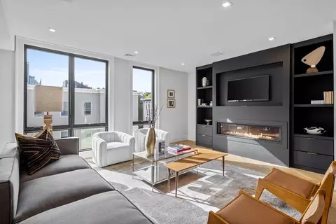 532-34 E Third St #6, Boston, MA 02127 photo 2