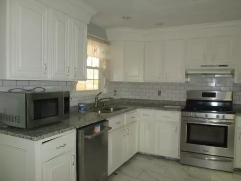 80 Murphy Rd, Hudson, MA 01749 photo 5