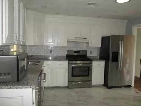 80 Murphy Rd, Hudson, MA 01749 photo 6