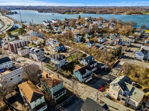 18 School St #2, Beverly, MA 01915 photo 39
