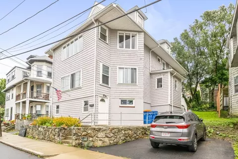 62 Park Ave #1, Winthrop, MA 02152
