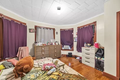 70 Alexander St, Springfield, MA 01107 photo 17