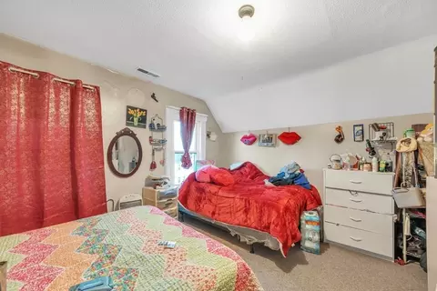 70 Alexander St, Springfield, MA 01107 photo 35