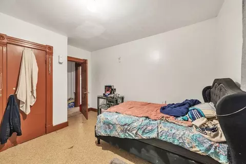 70 Alexander St, Springfield, MA 01107 photo 20