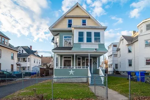 70 Alexander St, Springfield, MA 01107