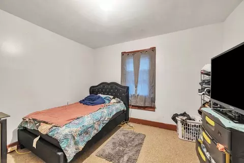 70 Alexander St, Springfield, MA 01107 photo 21