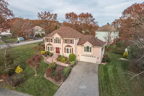 60 Fiorenza Dr, Wilmington, MA 01887