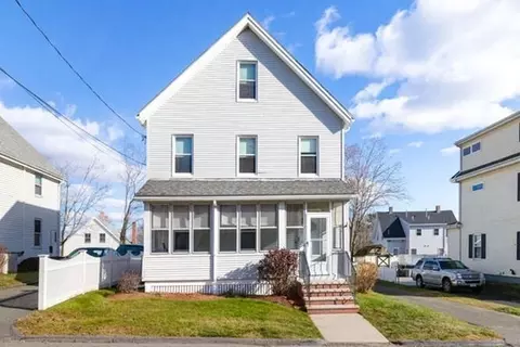 8 Turnbull Ave, Wakefield, MA 01880