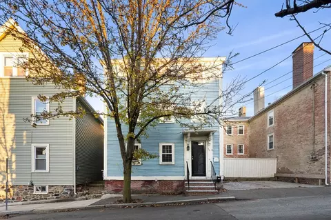 30 Williams St, Salem, MA 01970