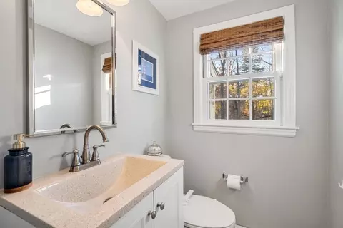 4 Rockwood Rd, Hingham, MA 02043 photo 13