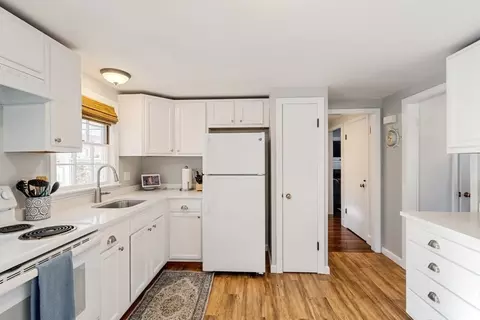 4 Rockwood Rd, Hingham, MA 02043 photo 6