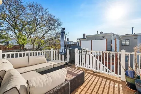 187 Bowen St #3, Boston, MA 02127