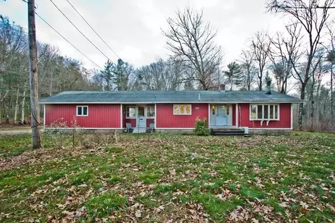 116 Oakham Rd, Barre, MA 01005