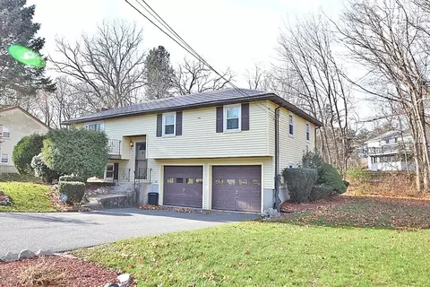 10 Norroway Ave, Randolph, MA 02368