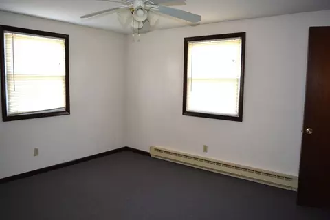 15-17 Lloyd Ave, Springfield, MA 01119 photo 13