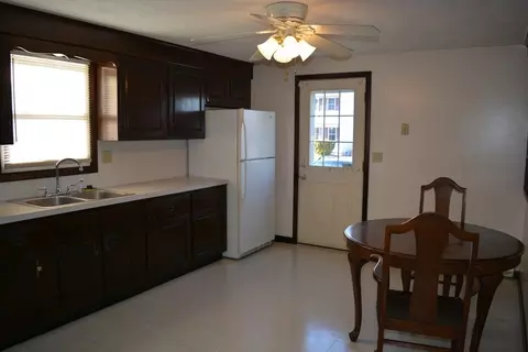 15-17 Lloyd Ave, Springfield, MA 01119 photo 8