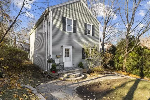 4 Bennett Rd, Marblehead, MA 01945