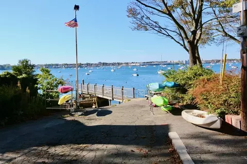 4 Bennett Rd, Marblehead, MA 01945 photo 3