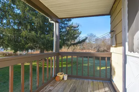 6 Didonato Ave, Webster, MA 01570 photo 8