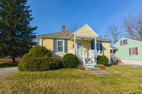 6 Didonato Ave, Webster, MA 01570 photo 3
