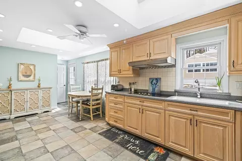 5 Bartlett Dr, Georgetown, MA 01833 photo 10