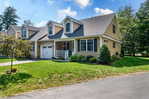 32 Freedom Way #32, Merrimac, MA 01860