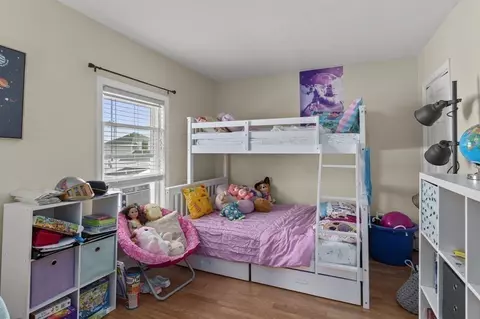 Bedroom - 102 Packard Ave, Hull, MA 02045 photo 2 of 2