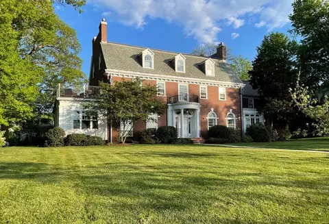 78 Pond St #Q, Boston, MA 02130