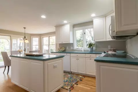 1302 Central Ave, Needham, MA 02492 photo 9