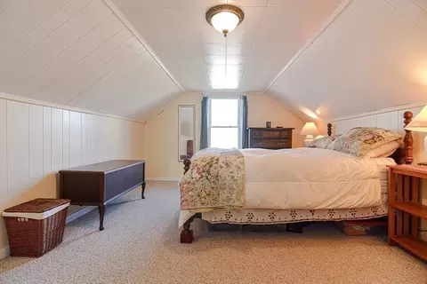 153 Hartford Ave E, Mendon, MA 01756 photo 18