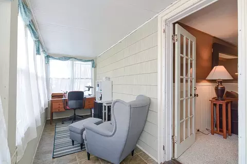 153 Hartford Ave E, Mendon, MA 01756 photo 3