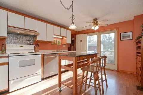 153 Hartford Ave E, Mendon, MA 01756 photo 19