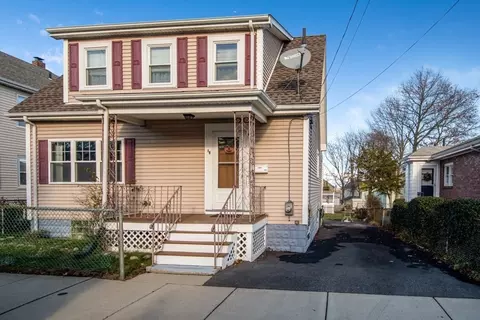15 Cedar St, Everett, MA 02149