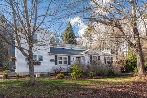 272 Harvard Rd, Bolton, MA 01740