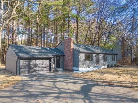 286 Hudson Rd, Sudbury, MA 01776