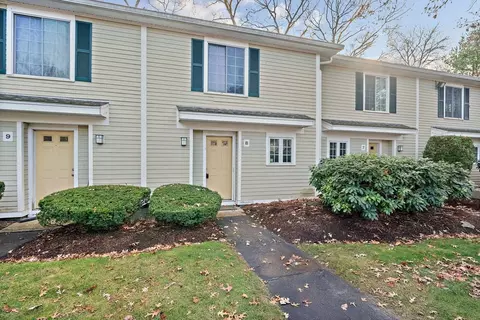 10 Nancy Rd #8, Easton, MA 02375