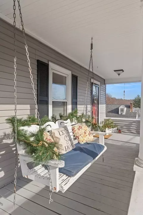 34 Pearson St, Saugus, MA 01906 photo 10