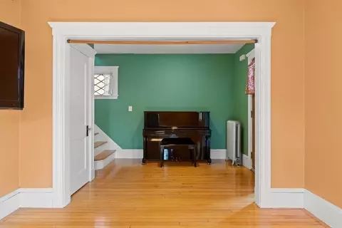 34 Pearson St, Saugus, MA 01906 photo 23