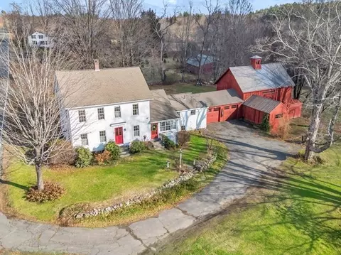 9 North Rd, Westfield, MA 01085