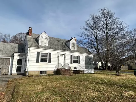 123 High, Ipswich, MA 01938