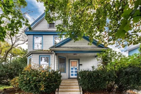 115 Highview Ave, Melrose, MA 02176
