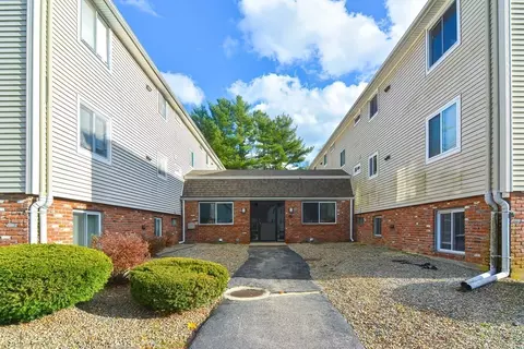 8 Royal Dane Dr #69, Marshfield, MA 02050