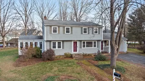 6 Haynes Ct, Acton, MA 01720