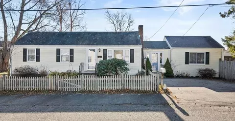 10 Ellen Ave, Weymouth, MA 02188