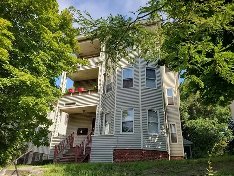 14 Harlow St, Worcester, MA 01610