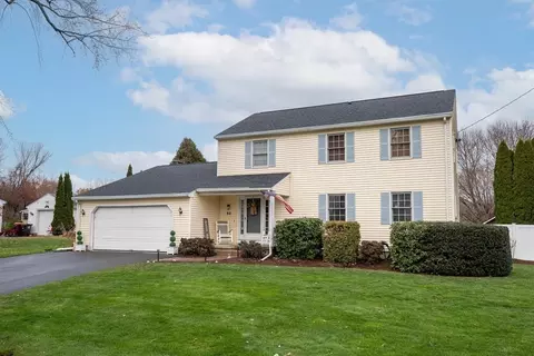 52 Warren St, Agawam, MA 01001