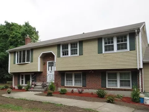 429 E Foxboro St, Sharon, MA 02067 photo 3