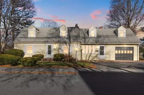 37 Hyde St, Danvers, MA 01923